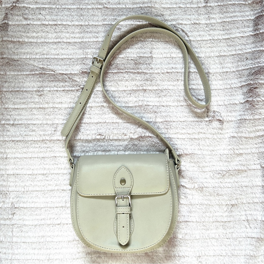 David Jones small crossbody bag saddlebag light grey purse gray faux fakeleather